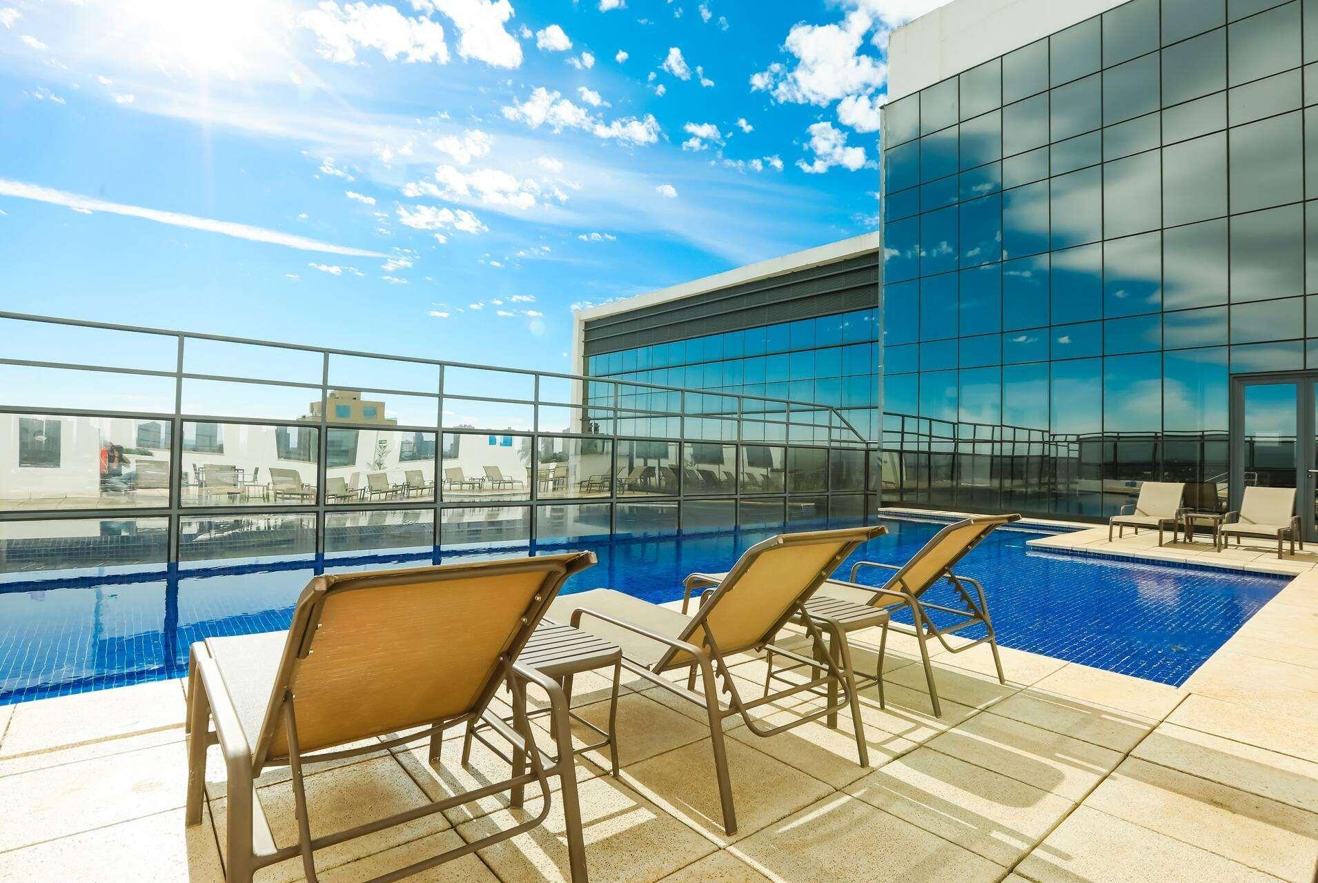 فندق Tryp By Wyndham ريبيراو بريتو المظهر الخارجي الصورة Rooftop pool
