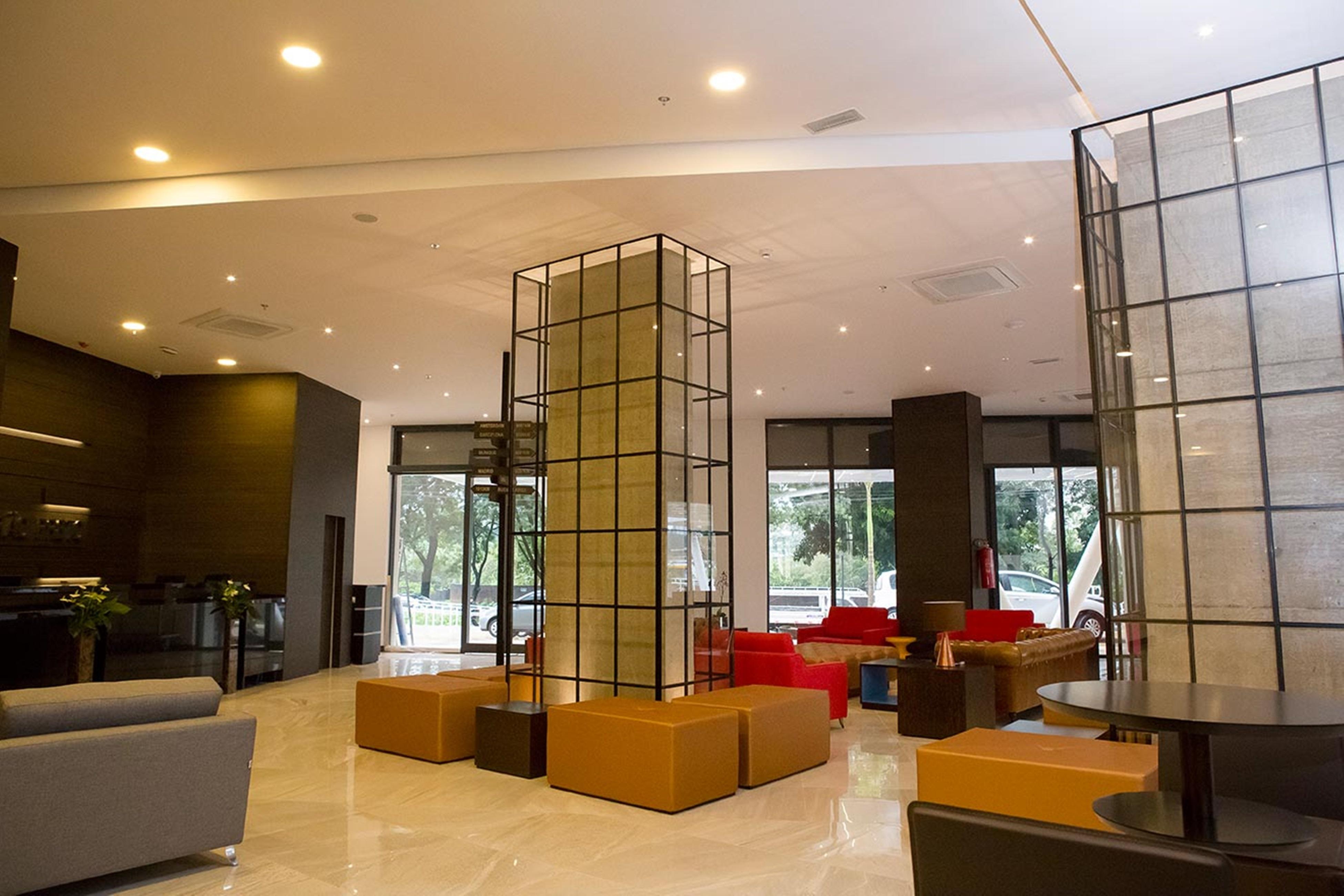فندق Tryp By Wyndham ريبيراو بريتو المظهر الخارجي الصورة Lobby