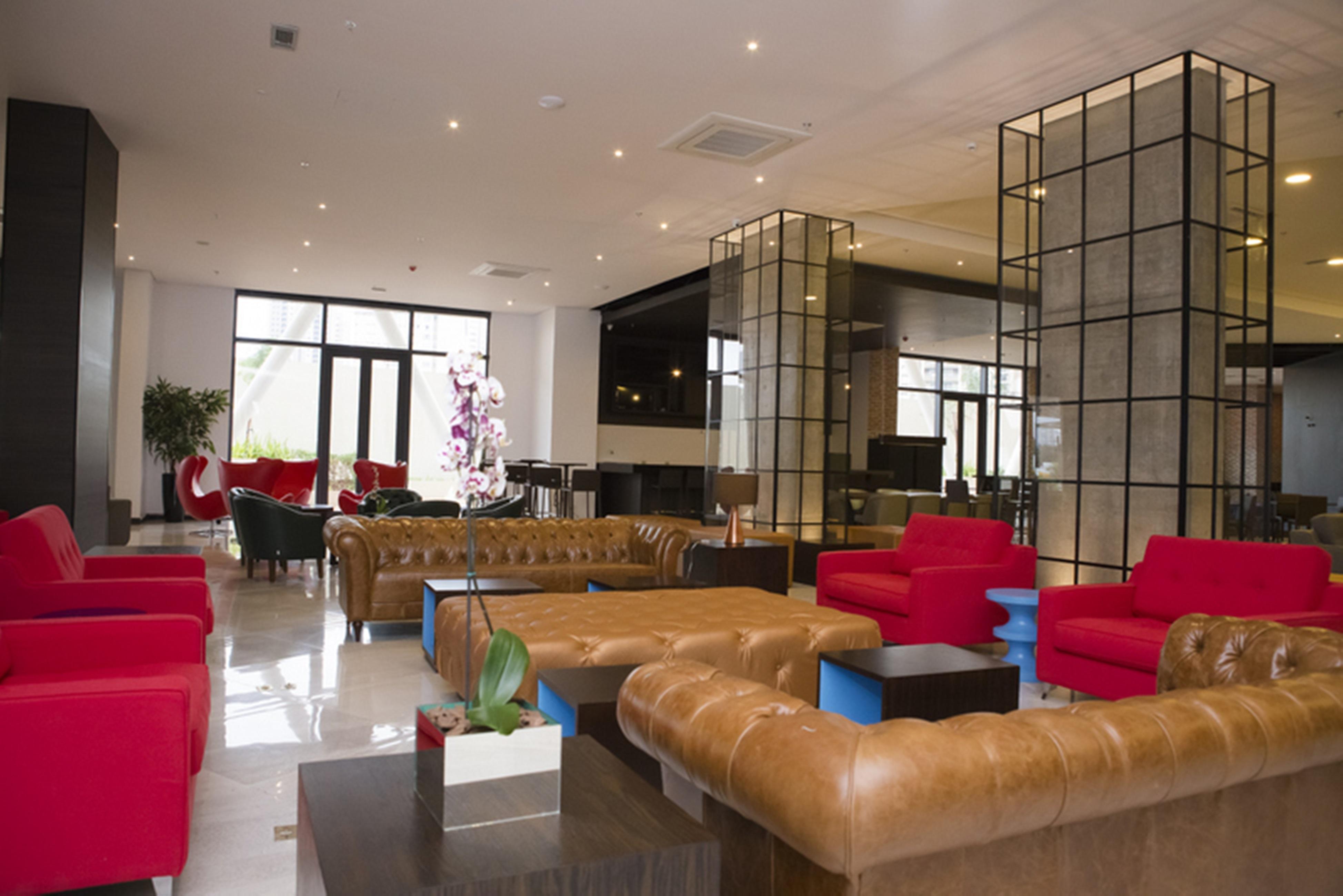 فندق Tryp By Wyndham ريبيراو بريتو المظهر الخارجي الصورة Lobby