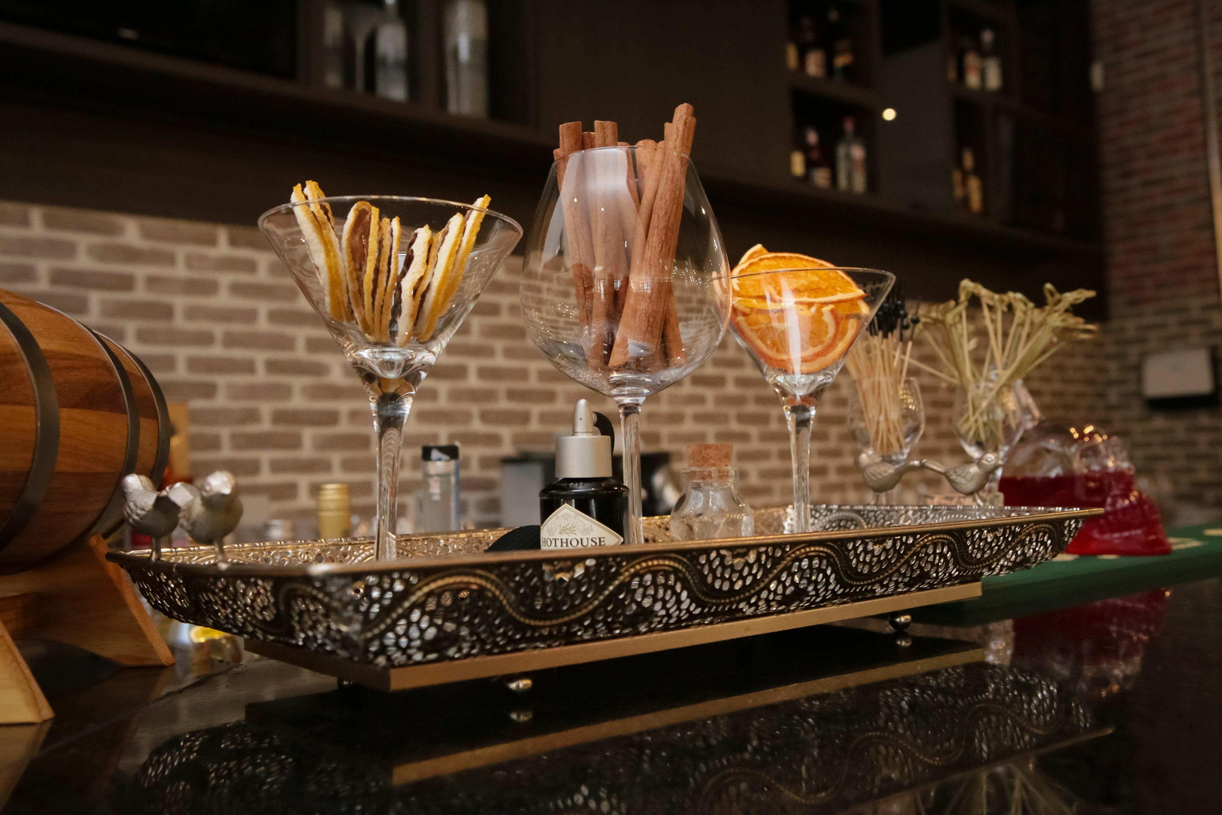 فندق Tryp By Wyndham ريبيراو بريتو المظهر الخارجي الصورة A tray of garnishes