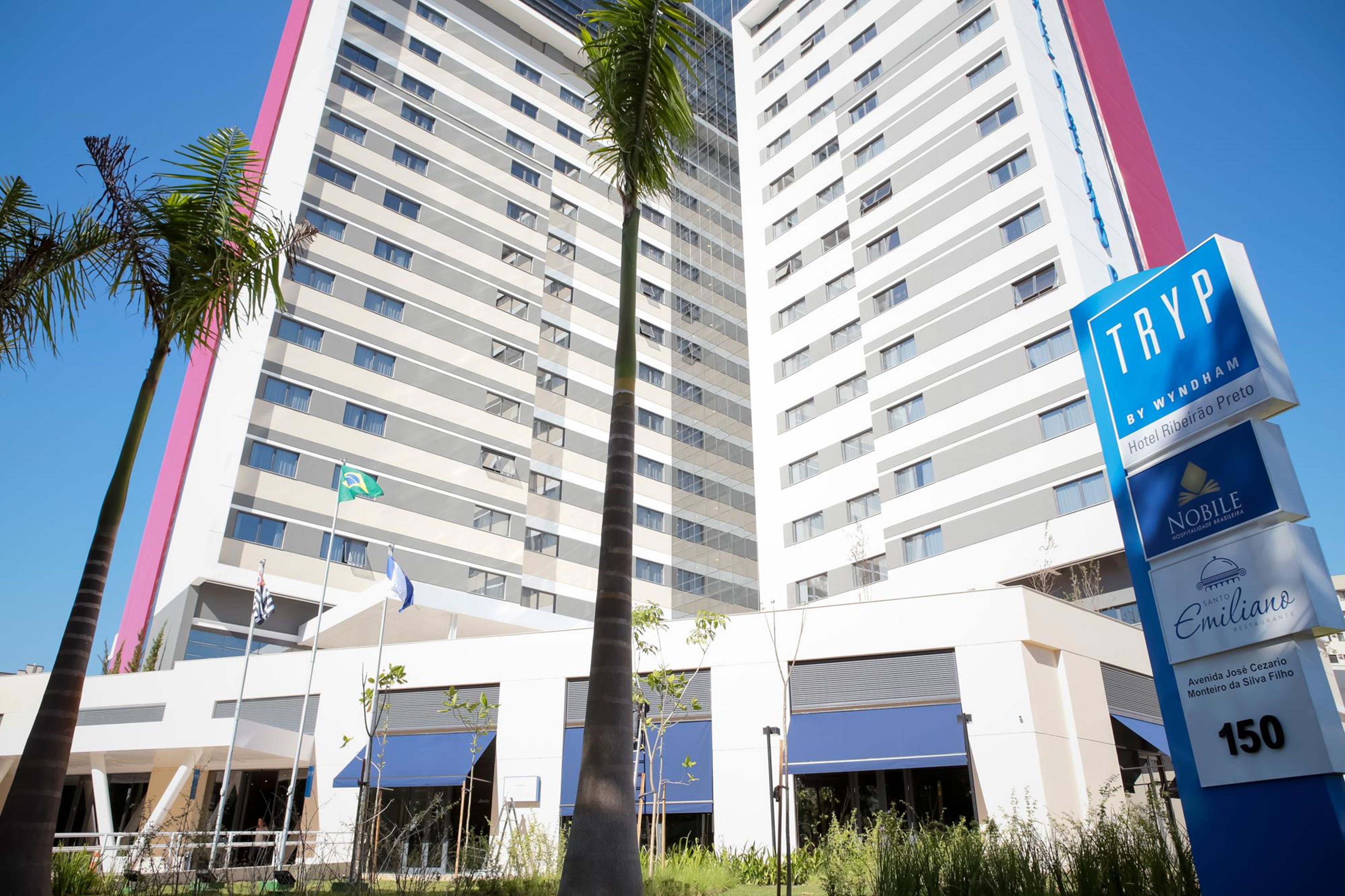 فندق Tryp By Wyndham ريبيراو بريتو المظهر الخارجي الصورة