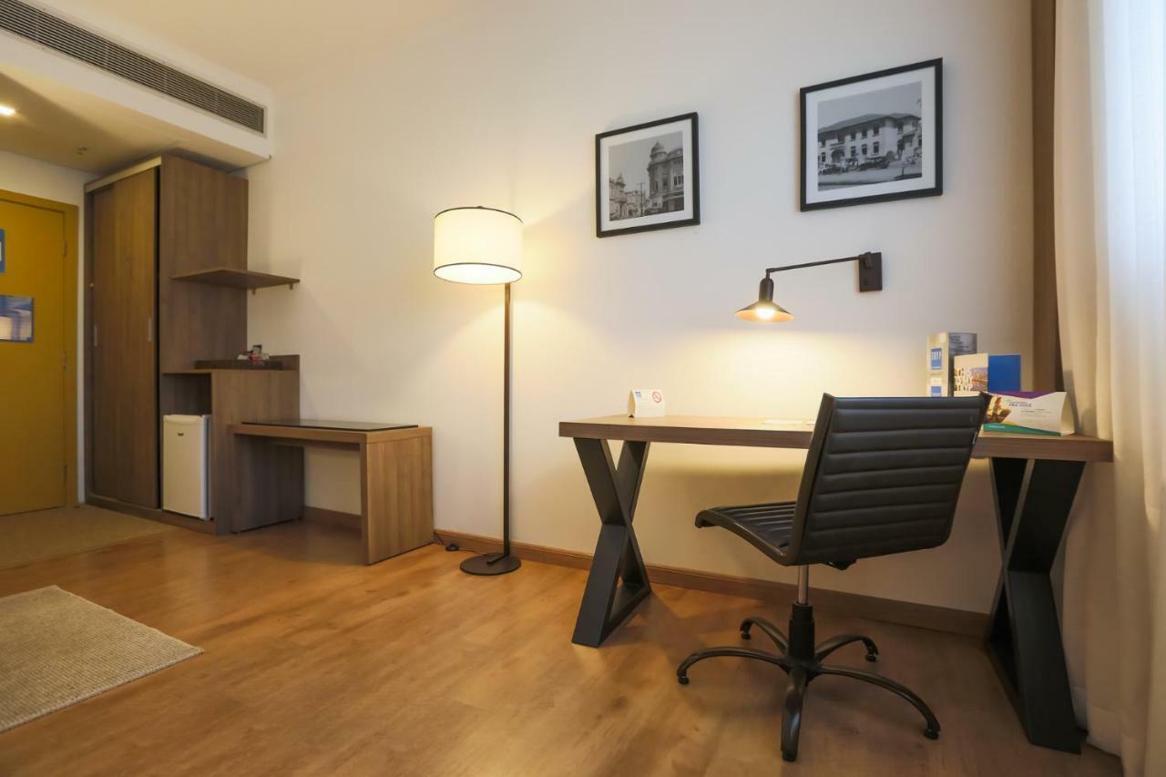 فندق Tryp By Wyndham ريبيراو بريتو المظهر الخارجي الصورة A room at the hotel